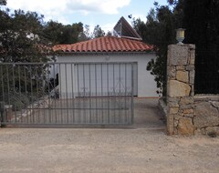 Hele huset/lejligheden In Las Planas Del Rey Quiet Villa With Heated Pool Near The Sea (Pratdip, Spanien)