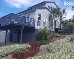 Bed & Breakfast Leigh Panorama B&b (Auckland, New Zealand)
