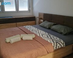 Koko talo/asunto Apartment Mini (Kumanovo, Pohjois-Makedonia)