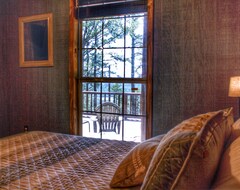 Casa/apartamento entero Bison Ridge Resort 3br Cabin On 17 Acres W/ Firepit And Hammock, Pets Ok (Wilburton, EE. UU.)