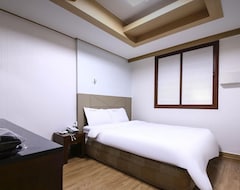 Hotelli Sketch Motel (Gangneung, Etelä-Korea)