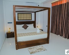 Shades Hotel & Villa (Matara, Sri Lanka)