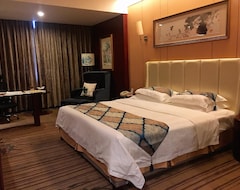 Hotel Mount Emei Yuehuayuan (Jiajiang, Kina)