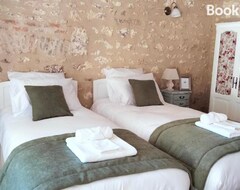 Bed & Breakfast Les Chambres De Mouliere (Liniers, Pháp)