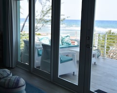 Casa/apartamento entero Beachfront Cottage Place To Relax, Unwind, Sun, Swim, Snorkel, Scuba! (East End, Islas Caimán)