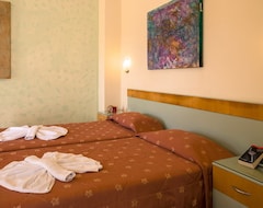 Lejlighedshotel Nireas Hotel (Daratsos, Grækenland)