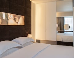 Hotel Brasil Suites (Glyfada, Greece)