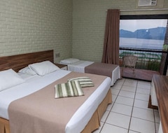 Khách sạn Portogalo Suite Hotel (Angra dos Reis, Brazil)