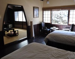 Khách sạn Hida Tsuzuri Oboro (Takayama, Nhật Bản)