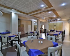 Hotelli Oyo 40017 Hotel Excellency (Silvassa, Intia)