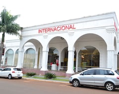 VOA Hotel Internacional (Maringá, Brezilya)