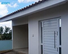 Entire House / Apartment Casa De Esquina Nova (Garanhuns, Brazil)