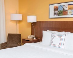 Hotel Fairfield Inn And Suites By Marriott Chicago St. Charles (St. Charles, USA)