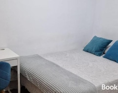 Hele huset/lejligheden Quarto com banheiro privado em apartamento familiar (Alicante, Spanien)