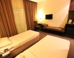Harmoni One Convention Hotel And Service Apartments (Lubuk Baja, Indonesien)