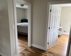 Cijela kuća/apartman Quiet 3 Bedroom, Walking Distance To Grand Traverse Bay (Williamsburg, Sjedinjene Američke Države)