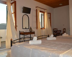 Hotel Vavoulas Village (Mikri Vigla, Greece)