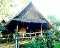 Koko talo/asunto Giant House Riverside (Pai, Thaimaa)