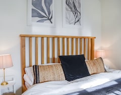Tüm Ev/Apart Daire 1 Bedroom Accommodation In Ayr (Troon, Birleşik Krallık)