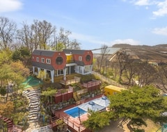 Nhà trọ Ganghwa Hill Story Pension (Ganghwado, Hàn Quốc)