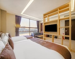 Hotel Ramada by Wyndham Incheon (Incheon, Sydkorea)
