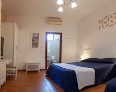 Hotel Giardino Degli Ulivi Resort Masseria (Margherita di Savoia, Italy)