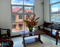 Hotel Three U's Pension House (Palompon, Philippines)