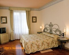 Khách sạn Romantik Hotel Relais Mirabella Iseo (Iseo, Ý)