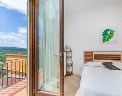 Hele huset/lejligheden Apartment Lensi In San Donato In Poggio - 6 Persons, 3 Bedrooms (Tavarnelle Val di Pesa, Italien)