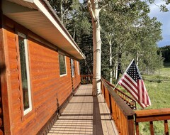 Casa/apartamento entero Arrowhead Sanctuary! 3 Bed/ 2bath- Huge Deck W/ Incredible Views! (Cimarron, EE. UU.)