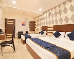 Hotel Oyo 9109  Sheetal Plaza (Surat, India)