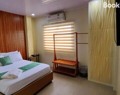 Hotelli Oyo 1063 Manuelas Suites (Puerto Princesa, Filippiinit)