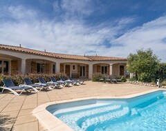 Tüm Ev/Apart Daire Luxury Detached Villa Offering Plenty Of Privacy And Heated Swimming Pool (Pouzols-Minervois, Fransa)
