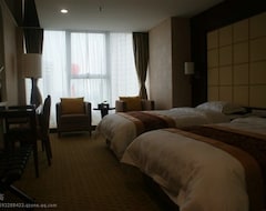 MG Global Hotel (Zhangjiagang, Çin)