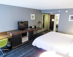 Hotel Hampton Inn & Suites Newtown (Yardley, USA)
