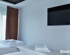 Koko talo/asunto Apartmani Colosseum (Bratunac, Bosnia ja Herzegovina)