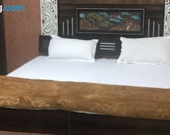 Hotel Blessings Lounge (Saharanpur, Indija)