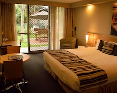 Khách sạn Motel 98 (Rockhampton, Úc)