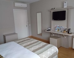 Hotel Kyriad Toulouse Sud - Roques (Roques, France)