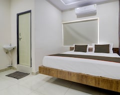 Hotel Collection O Mrp Grands (Hyderabad, India)