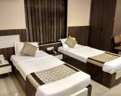 JK Rooms 121 Hotel Shaheen International (Nagpur, Indien)