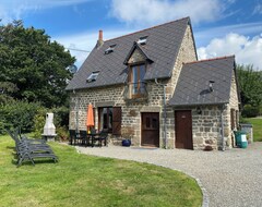 Toàn bộ căn nhà/căn hộ The Gingerbread House Cottage (Beauficel, Pháp)
