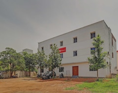 Khách sạn Oyo Flagship 82537 Sona Rooms (Tiruchirappalli, Ấn Độ)