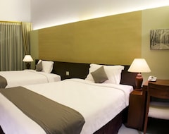 Hotel NEO+ Green Savana (Bogor, Indonesia)