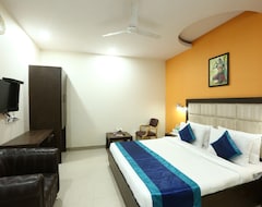 OYO 4184 Hotel The RTS (Delhi, Indien)