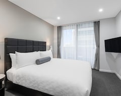 Hotel Meriton Suites North Sydney (Sydney, Australija)