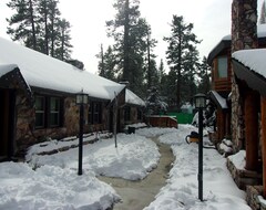 Hotel Embers Lodge & Cabins (Big Bear Lake, USA)