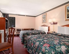 Hotel Days Inn by Wyndham Espanola (Espanola, USA)