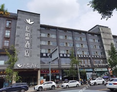 Hotel Ibis Wenjiang Center (Chengdu, China)