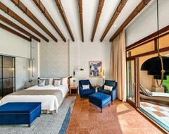 Hotel The St. Regis Mardavall Mallorca Resort (Costa d´en Blanes, Spanien)